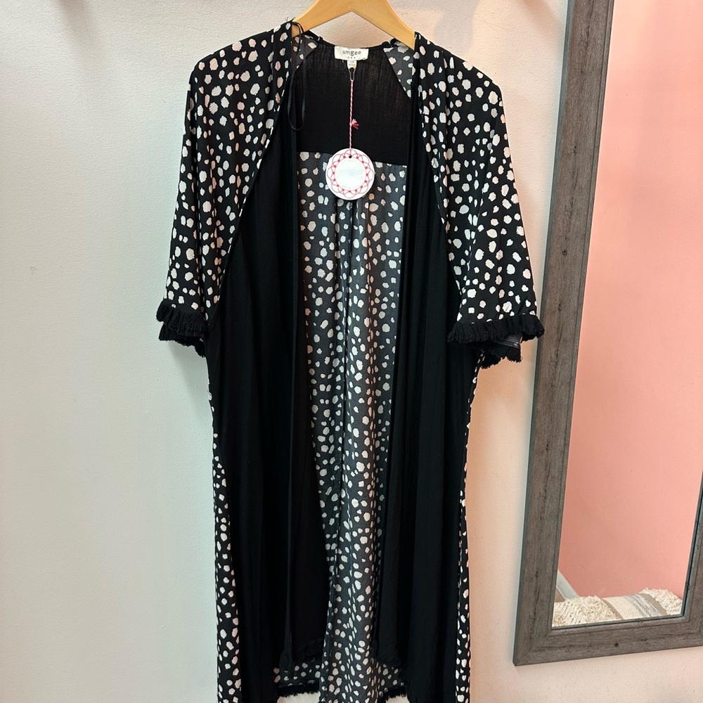 Umgee Black and White Patterned Kimono